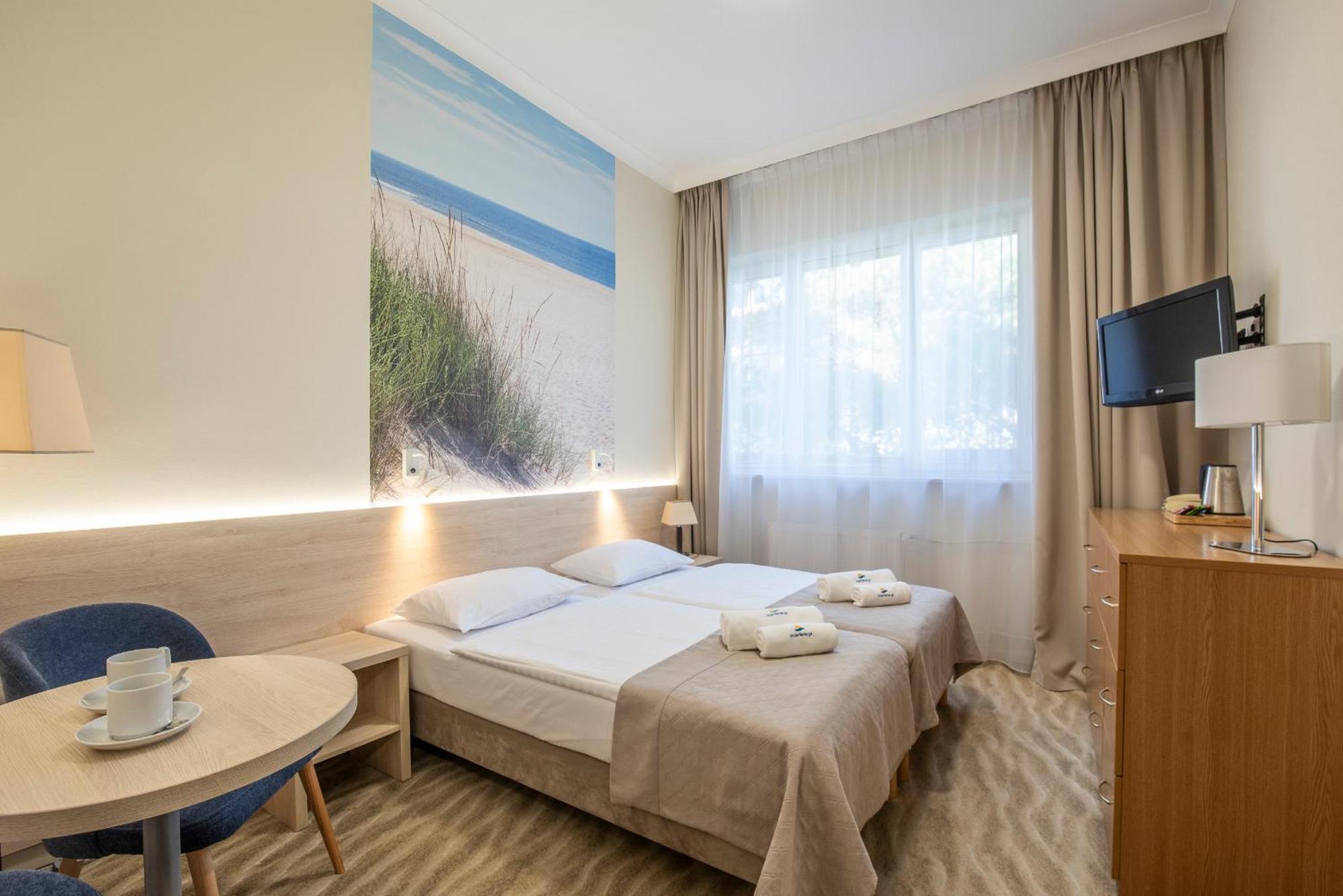 Interferie Cechsztyn Hotel Ustronie Morskie Buitenkant foto