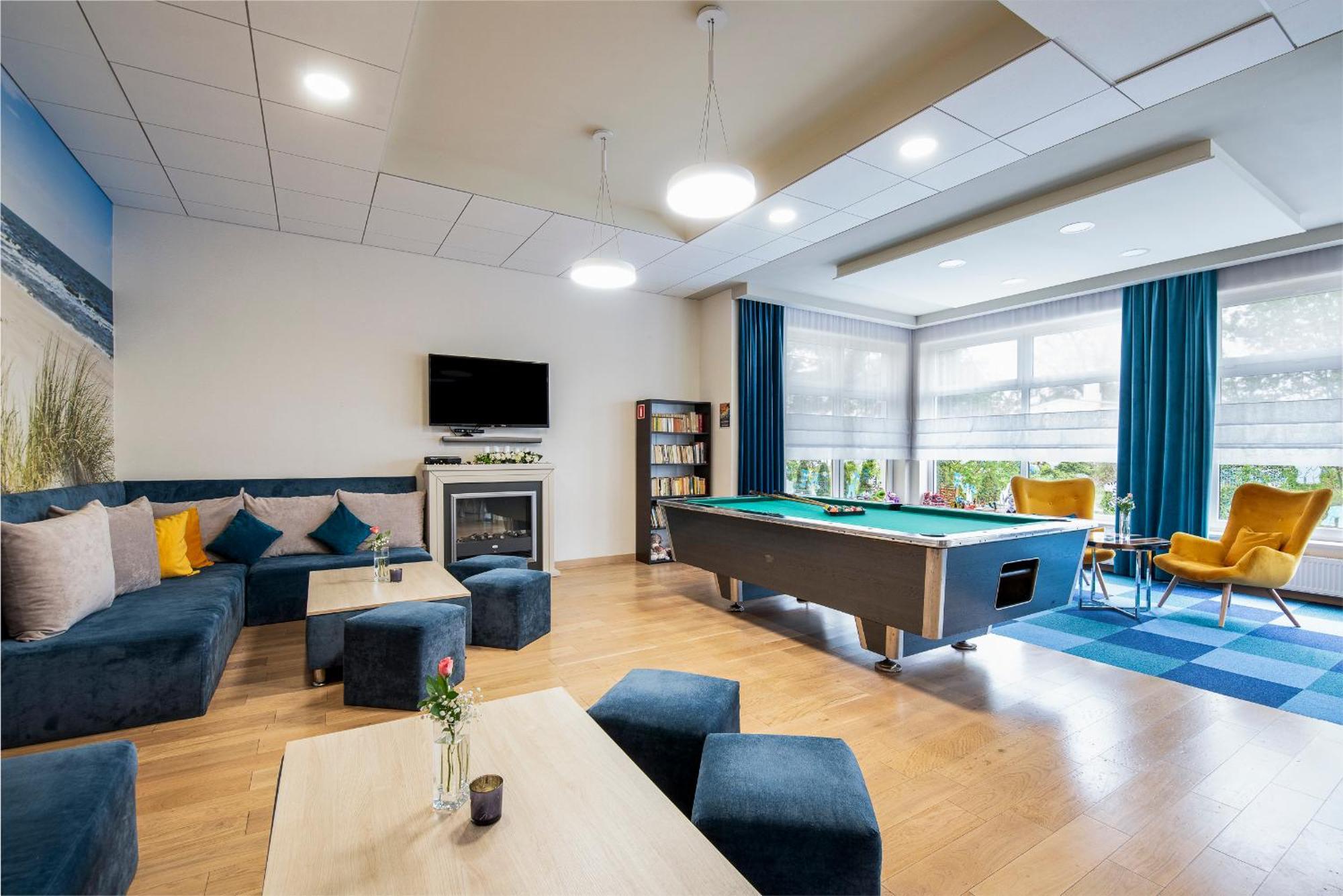 Interferie Cechsztyn Hotel Ustronie Morskie Buitenkant foto