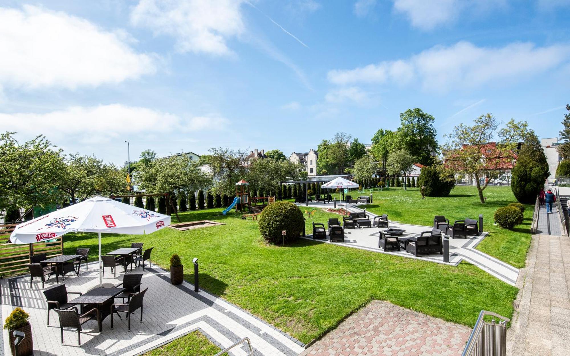 Interferie Cechsztyn Hotel Ustronie Morskie Buitenkant foto
