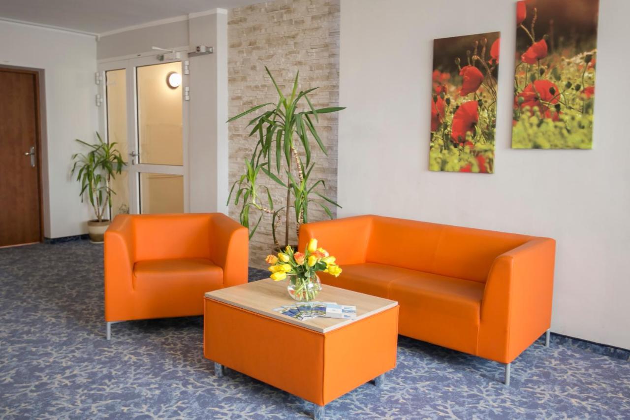 Interferie Cechsztyn Hotel Ustronie Morskie Buitenkant foto