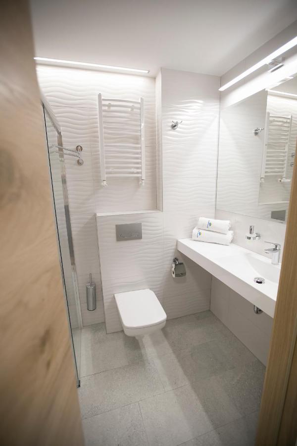 Interferie Cechsztyn Hotel Ustronie Morskie Buitenkant foto